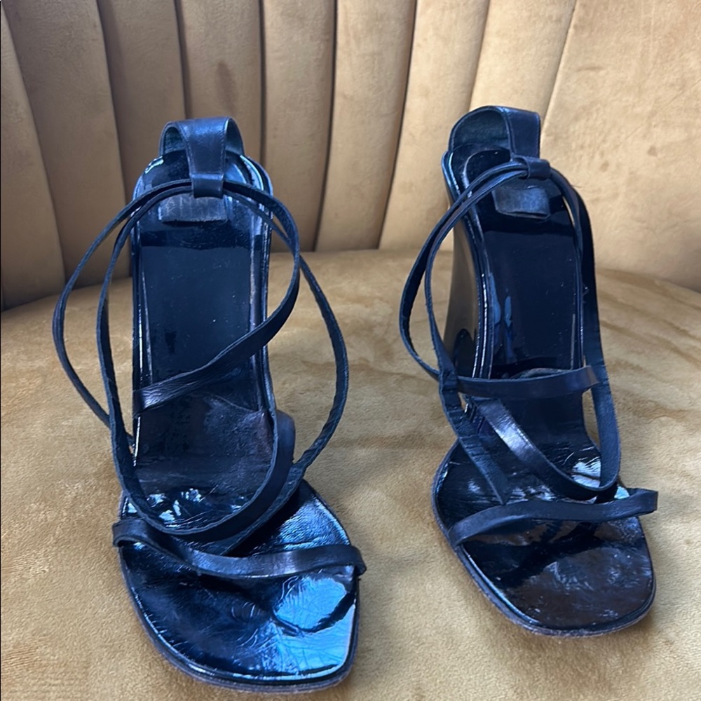 Elegant Black Strappy Women's Heels